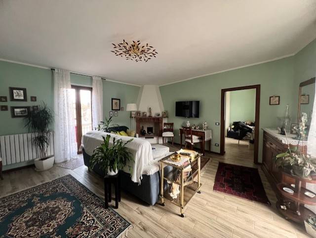 Appartamento a Bassano romano in Via Poggio Santa Croce, 52 - Foto 3