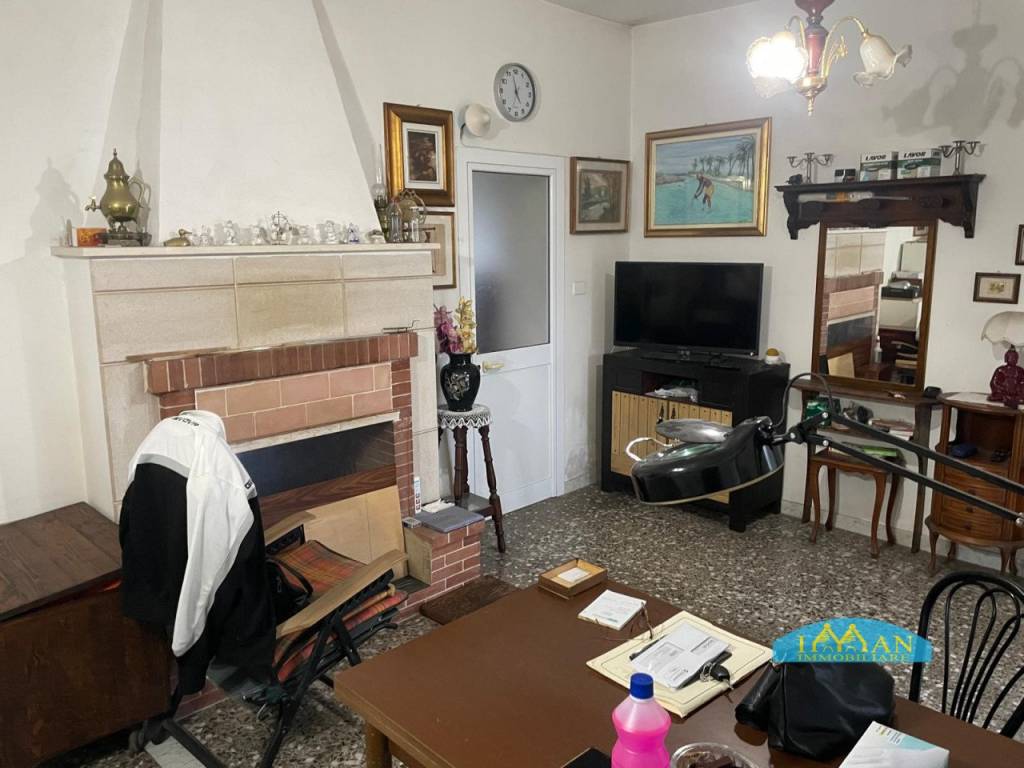 Villa a Ceglie messapica in Contrada Donna Lucrezia - Foto 4
