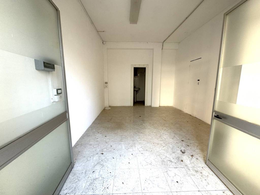 Box / garage a Pescara in Via Carlo Pisacane, 66 - Foto 2