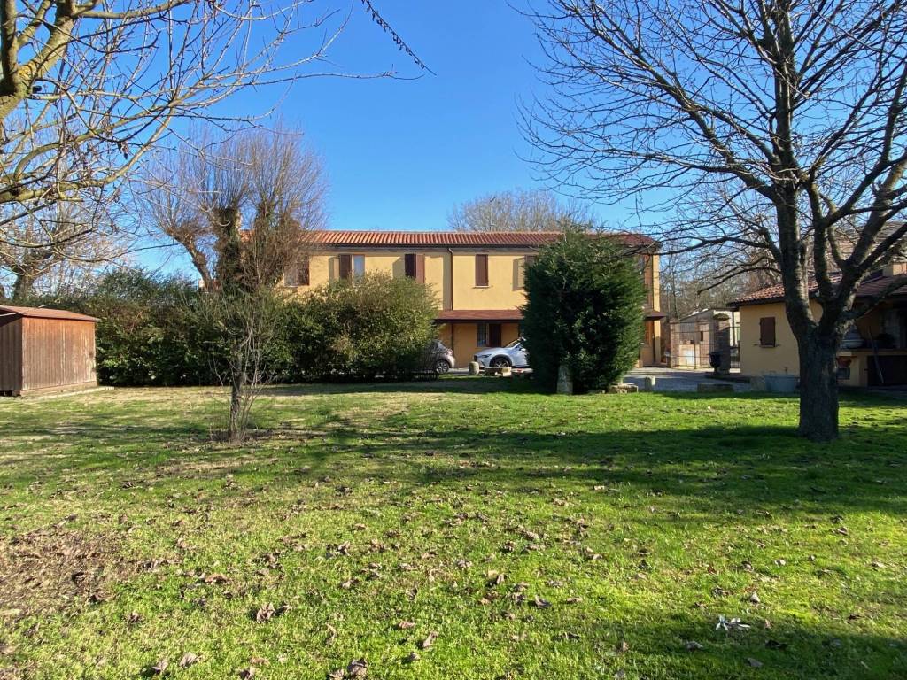 Villa a Ferrara in Via Vallicelle, 27 - Foto 2