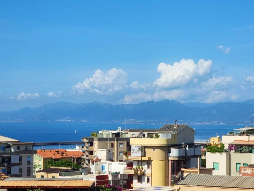 Attico / mansarda a Cagliari - Foto 5