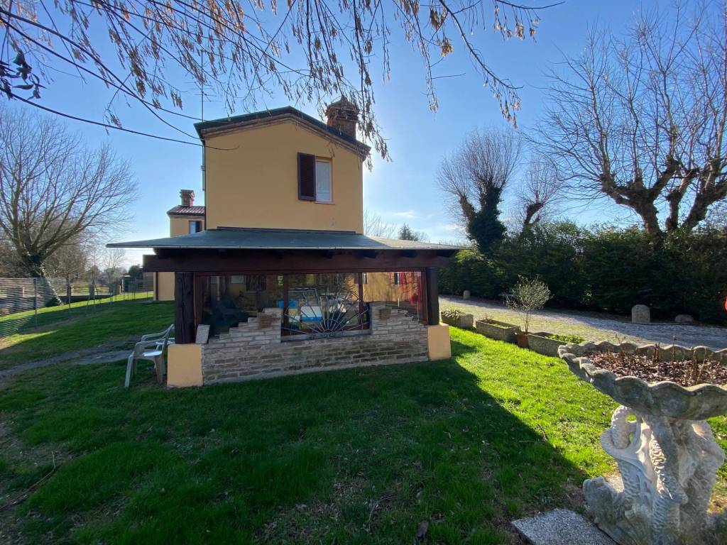 Villa a Ferrara in Via Vallicelle, 27 - Foto 2