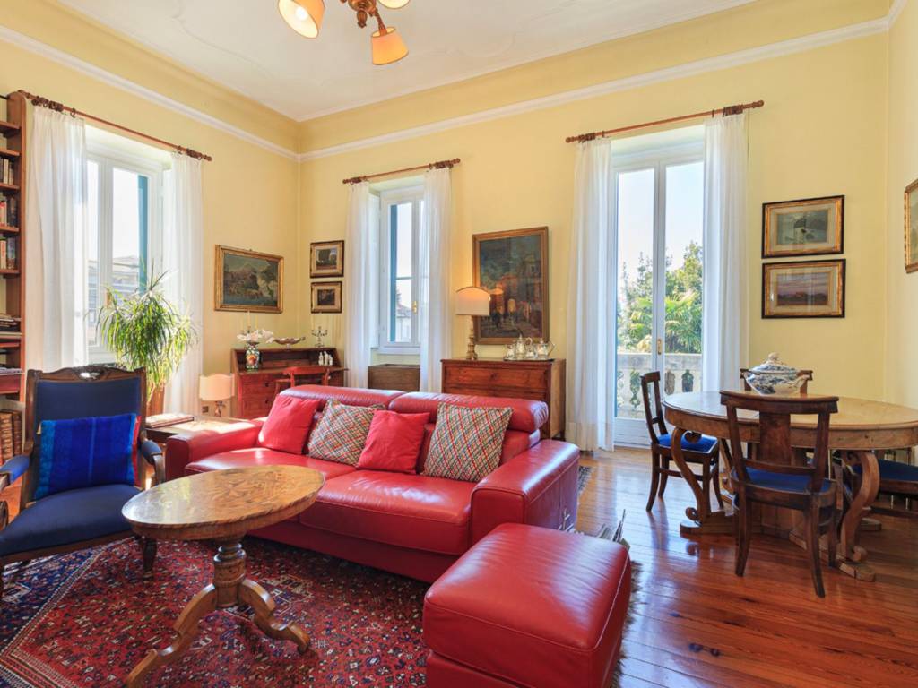 Villa a Verbania in Via Marco De Marchi - Foto 4