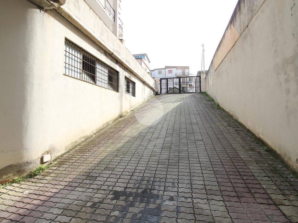 Box / garage a Montepaone in Via Nazionale, 91 - Foto 5