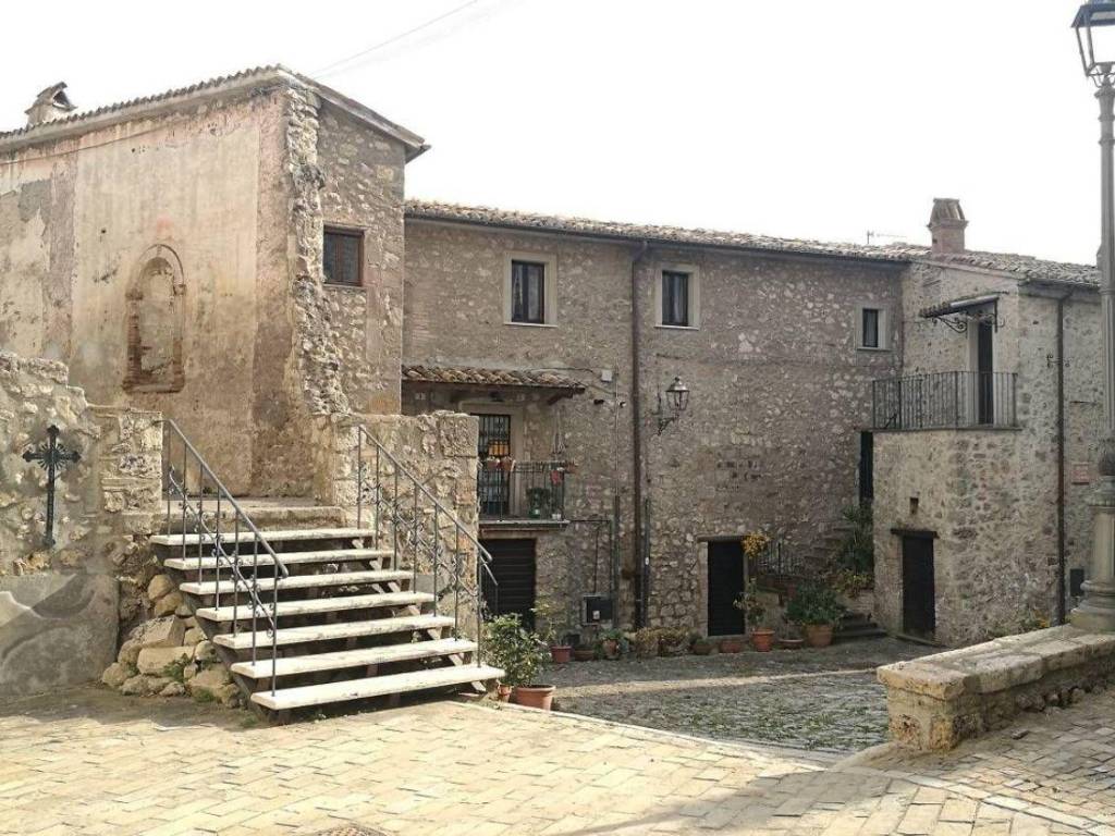 Appartamento a Castiglione in teverina in Piazza S. Giovanni s.n.c - Foto 5