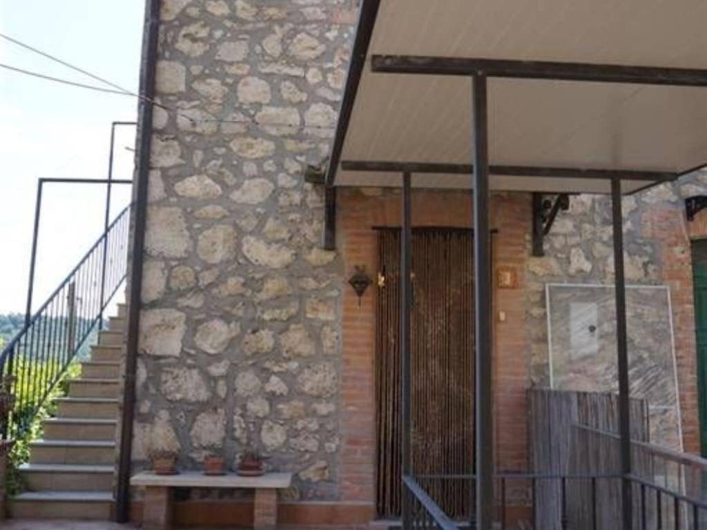 Appartamento a Castiglione in teverina in Strada Vecchia s.n.c - Foto 5