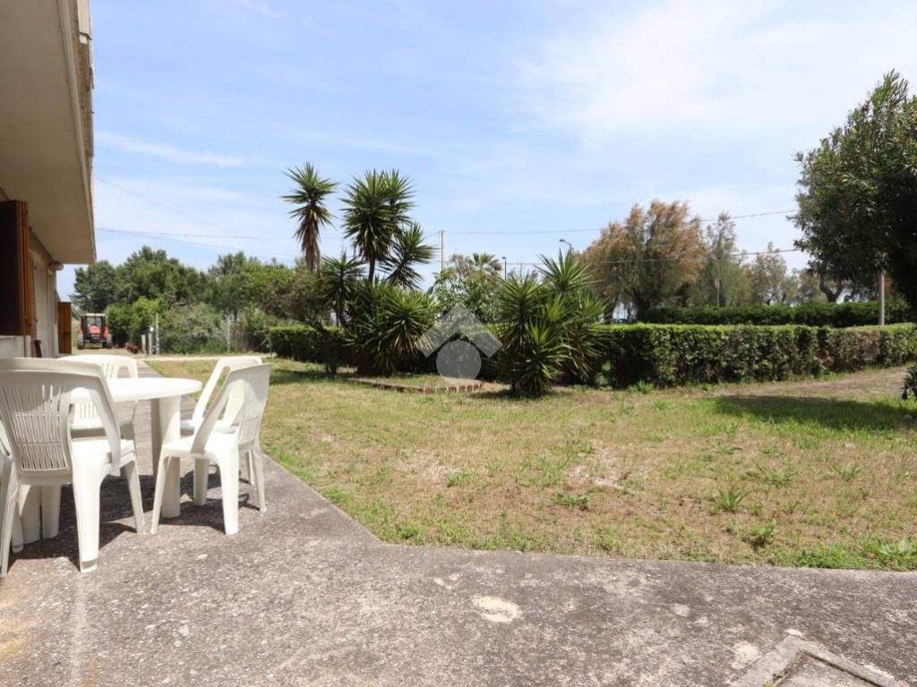 Casa indipendente a Martinsicuro in Lungomare Italia - Foto 2