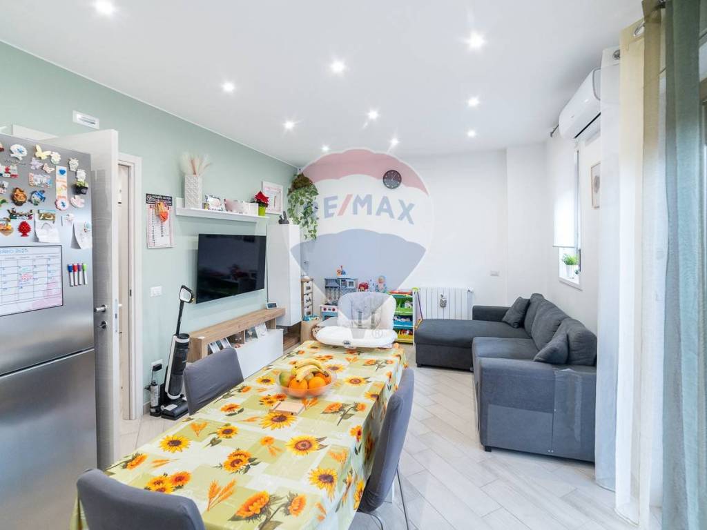 Appartamento a San giovanni la punta in Via Enna, 30 - Foto 2