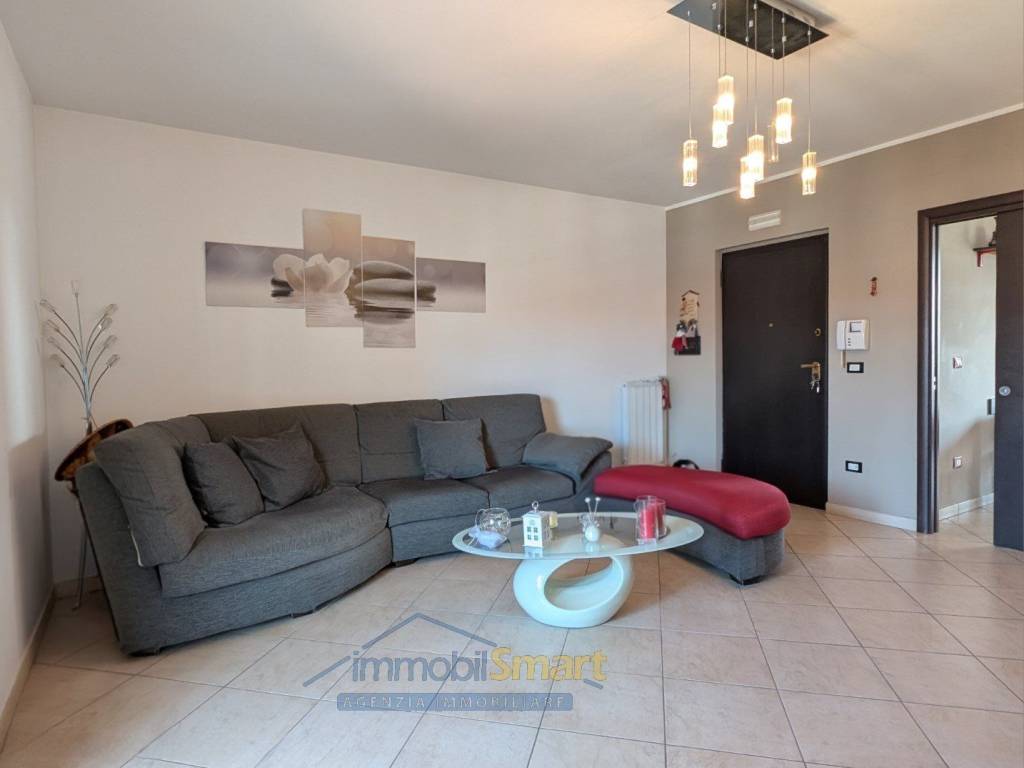 Appartamento a Trentola-ducenta in Via dei Tulipani, 13 - Foto 4