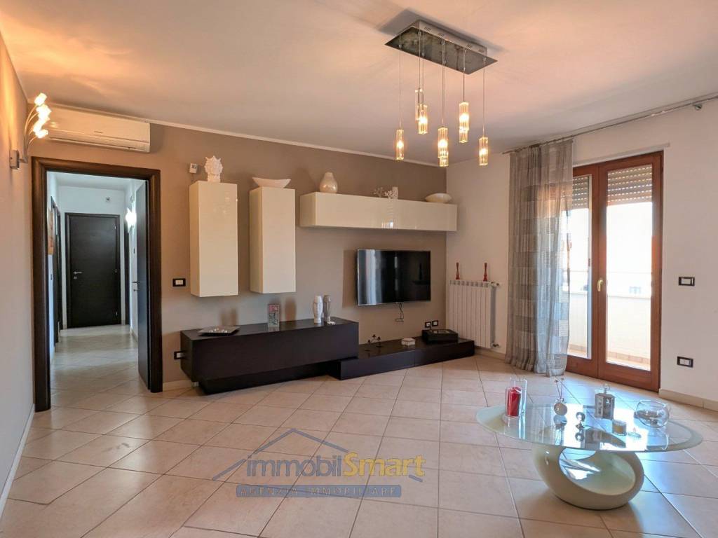 Appartamento a Trentola-ducenta in Via dei Tulipani, 13 - Foto 5