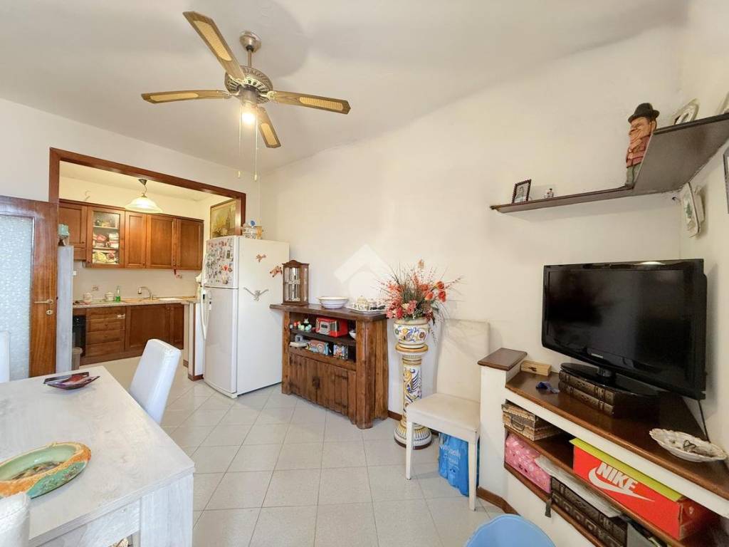 Appartamento a Montemurlo in Via Rimini - Foto 4
