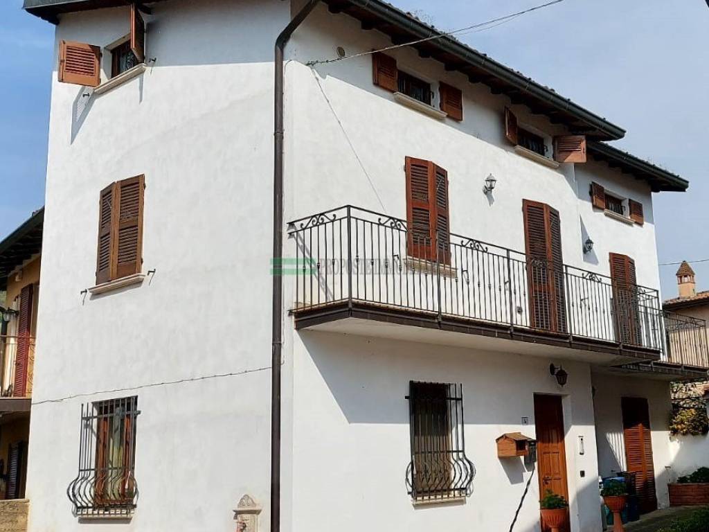 Casa indipendente a Ome in Via Guglielmo Marconi - Foto 2
