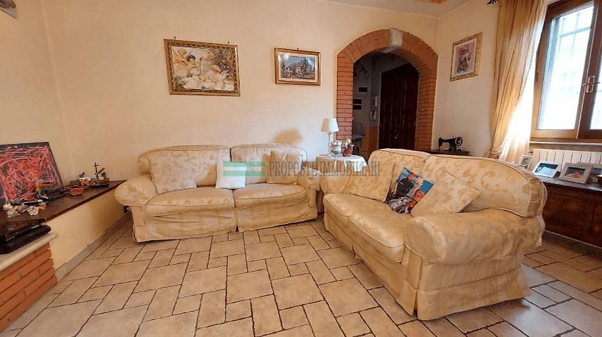 Casa indipendente a Ome in Via Guglielmo Marconi - Foto 4