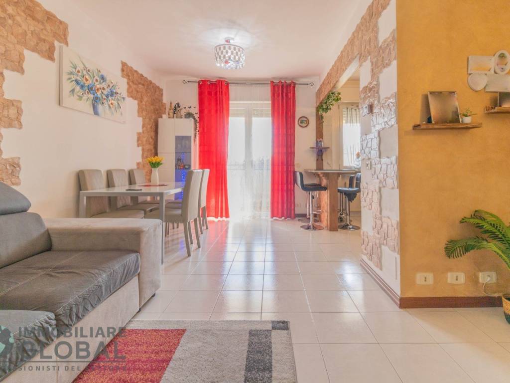 Appartamento a Reggio emilia in Via Zandonai, 22 - Foto 3