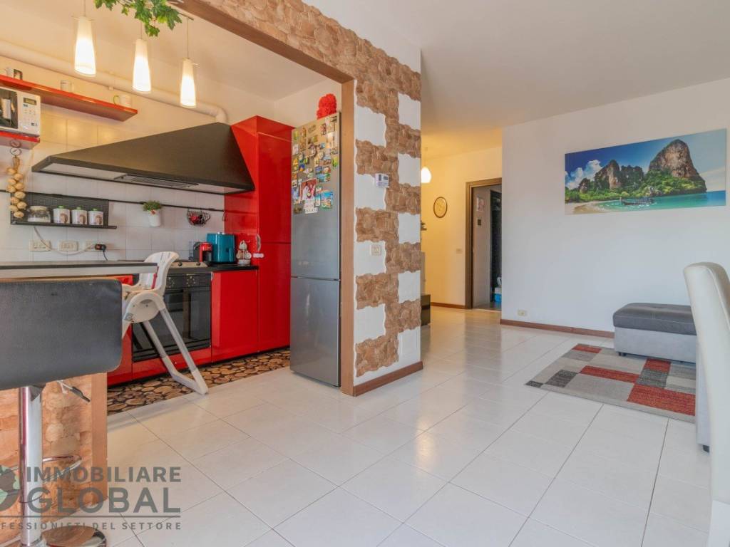 Appartamento a Reggio emilia in Via Zandonai, 22 - Foto 5