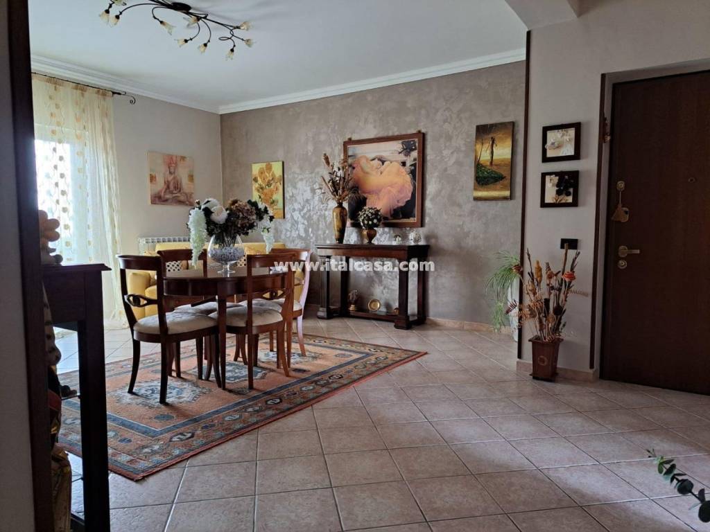 Appartamento a Crotone in via argentina - Foto 4