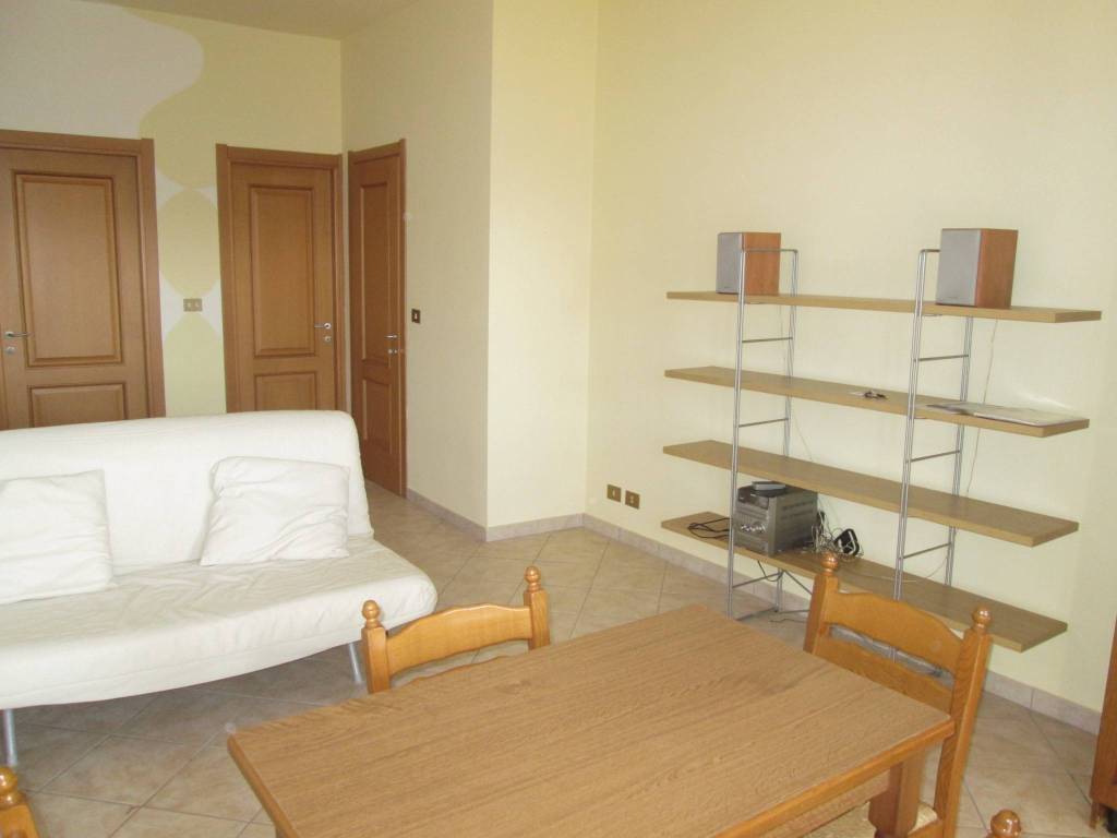 Appartamento a Moretta in Piazza Regina Elena, 15 - Foto 2