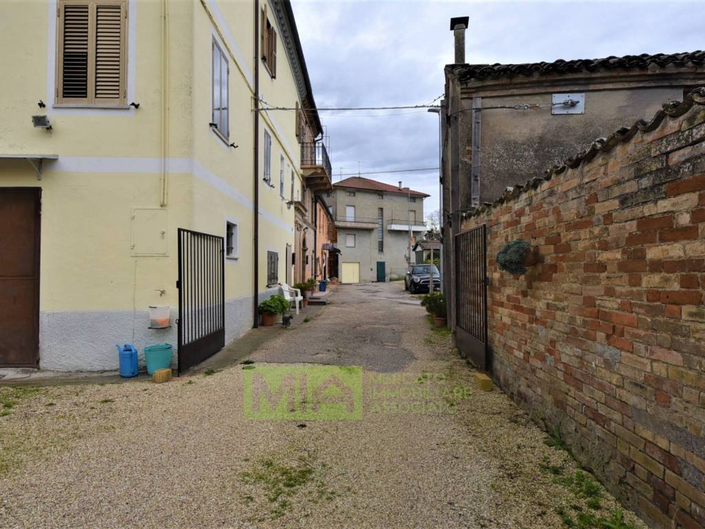 Appartamento a Falerone in Via Pozzo, 15 - Foto 3