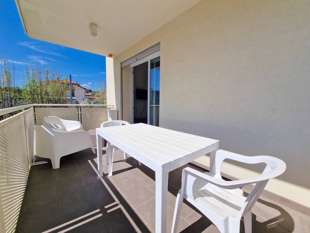 Appartamento a Riccione in Viale Giuseppe Verdi - Foto 3