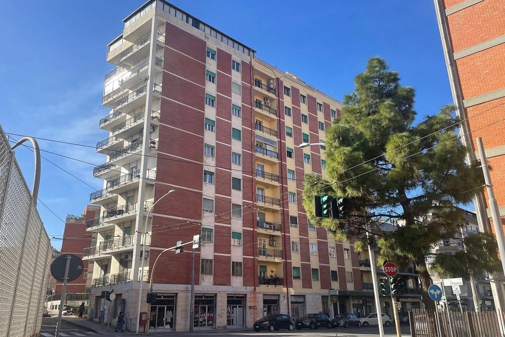 Appartamento a Cagliari in Via Is Mirrionis, 118 - Foto 2