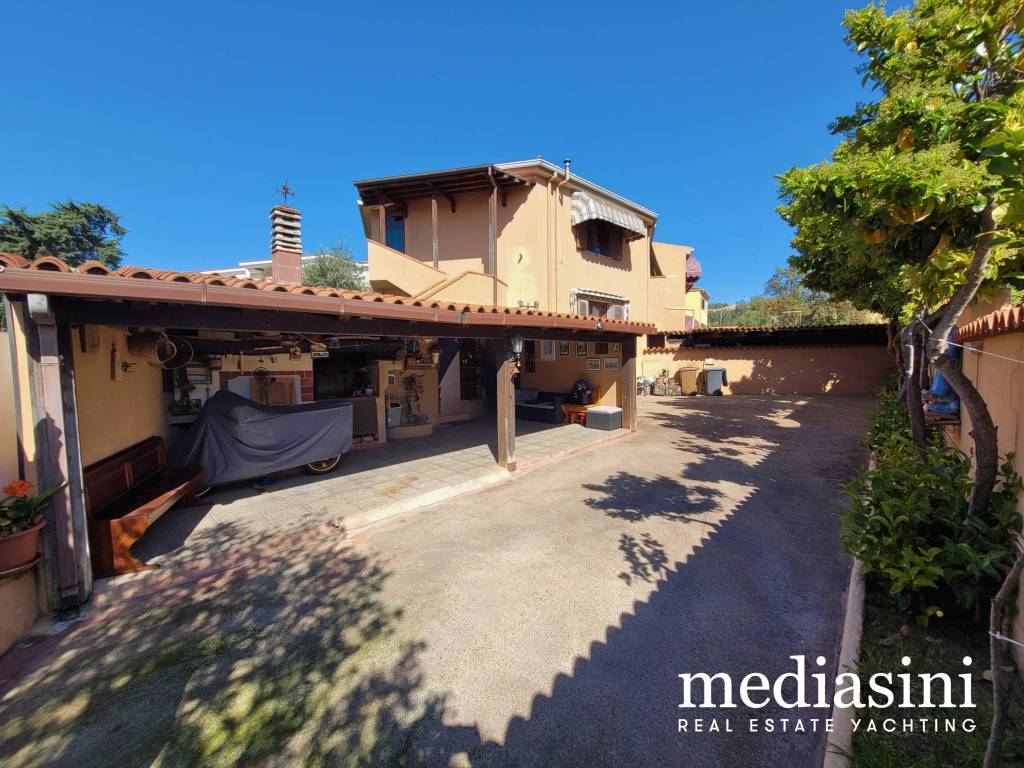 Villa a Olbia in Via Londra, 16 - Foto 3