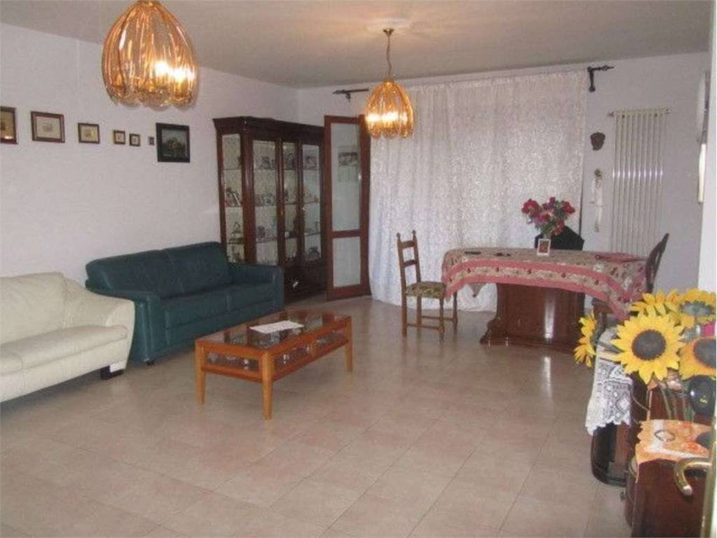 Appartamento a Guglionesi in Giovanni Alpigiano, 14 - Foto 2