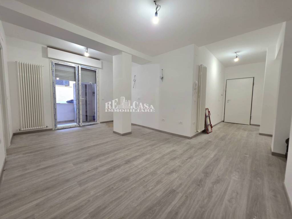 Appartamento a San benedetto del tronto in via Crispi, 35 - Foto 4