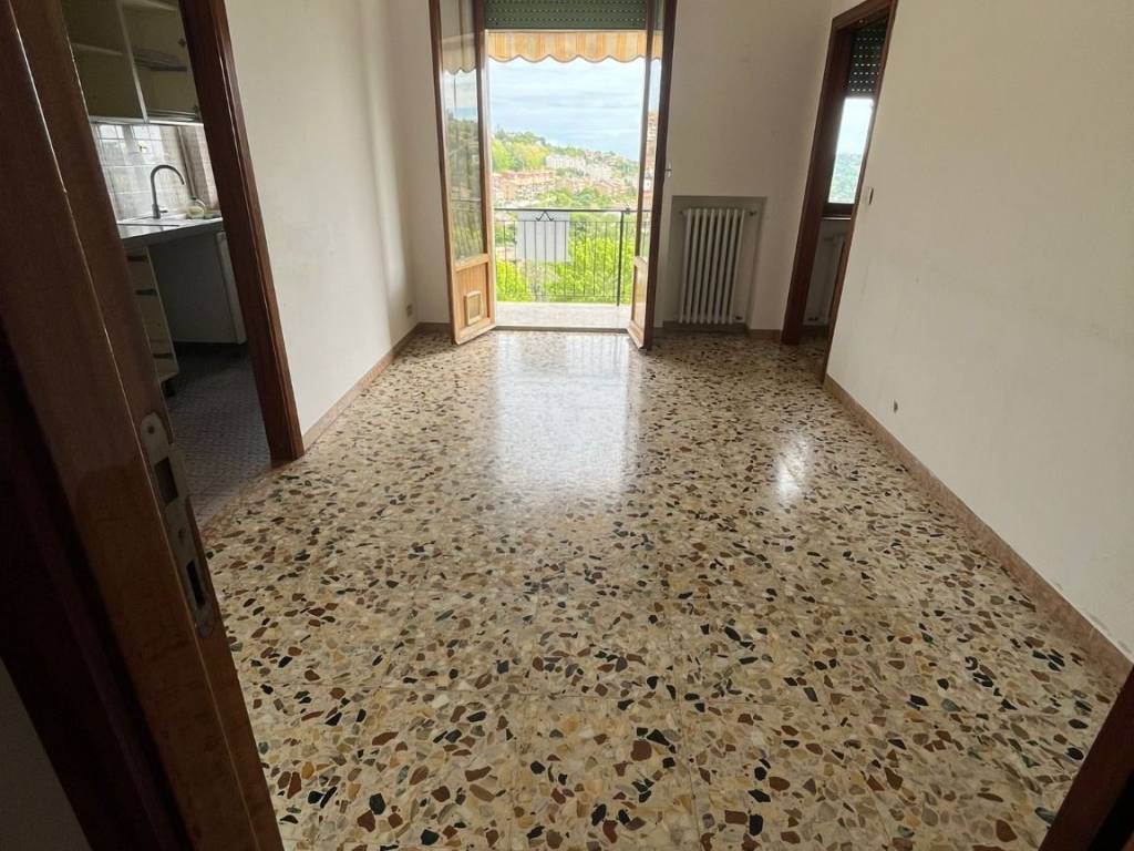 Appartamento a Fermo in Via Edmondo De Amicis, 15 - Foto 4