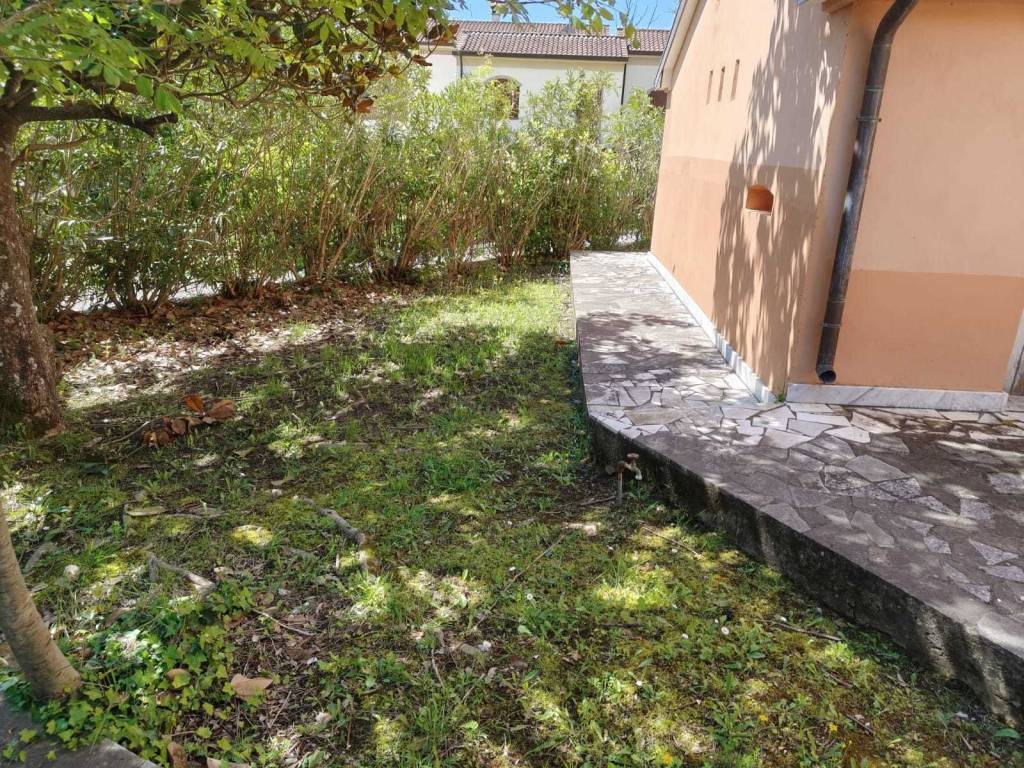 Villetta a schiera a Castelnuovo magra - Foto 5