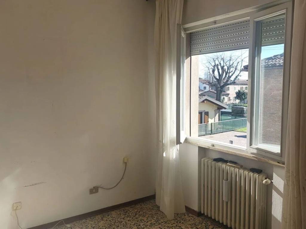 Villa a Cento in Via Correggio, 335 - Foto 3