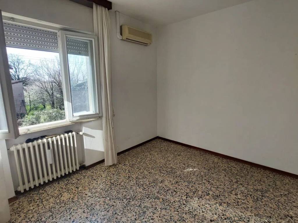 Villa a Cento in Via Correggio, 335 - Foto 5