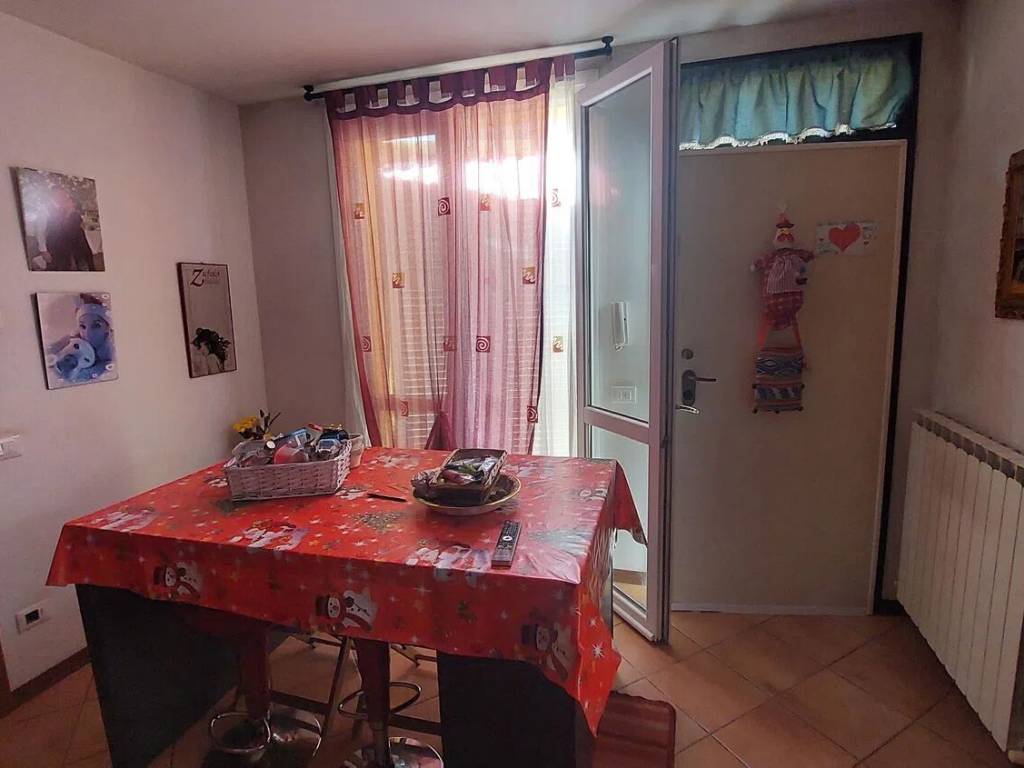 Appartamento a Terre del reno in Via Viii Marzo, 35 - Foto 2