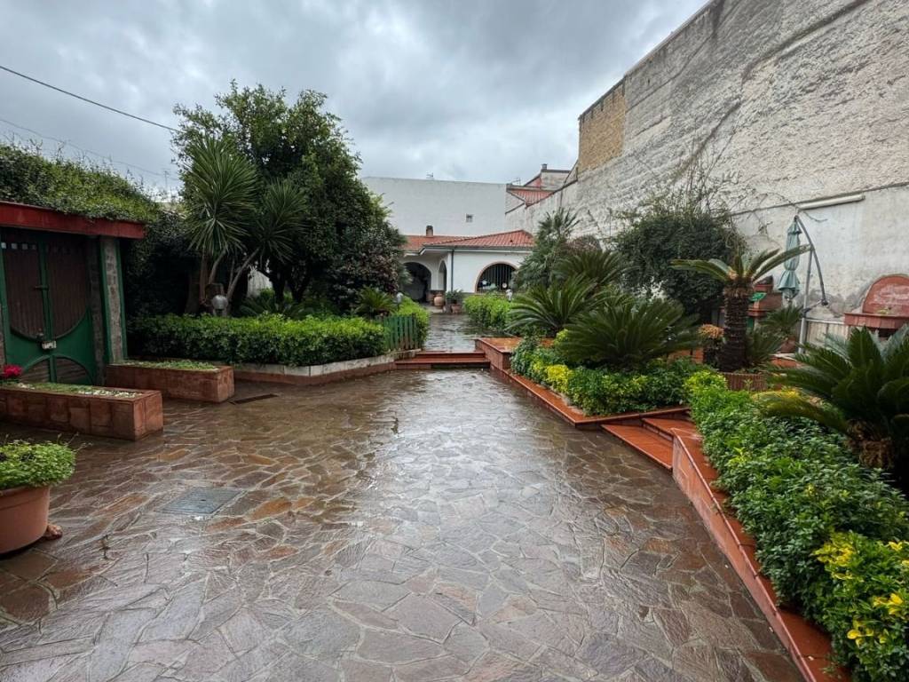 Palazzo / stabile a San cipriano d'aversa in Corso Umberto I - Foto 4