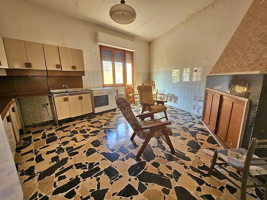 Appartamento a Serramanna in Via Giulio Cesare, 11 - Foto 3