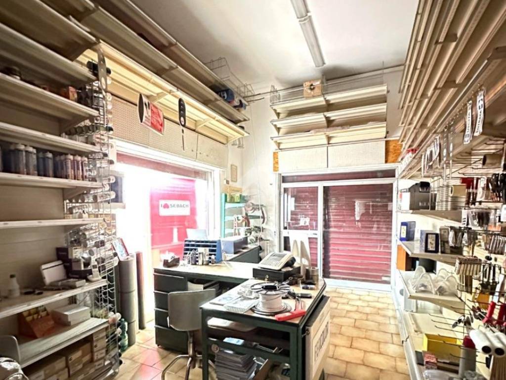 Box / garage a Scafati in Via Roma, 77 - Foto 3