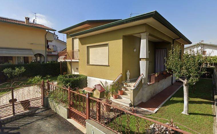 Villa a Viareggio in Via Degli Ontani - Foto 2