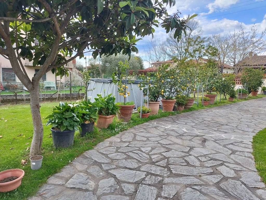 Villa a Camaiore in Via Italica - Foto 3