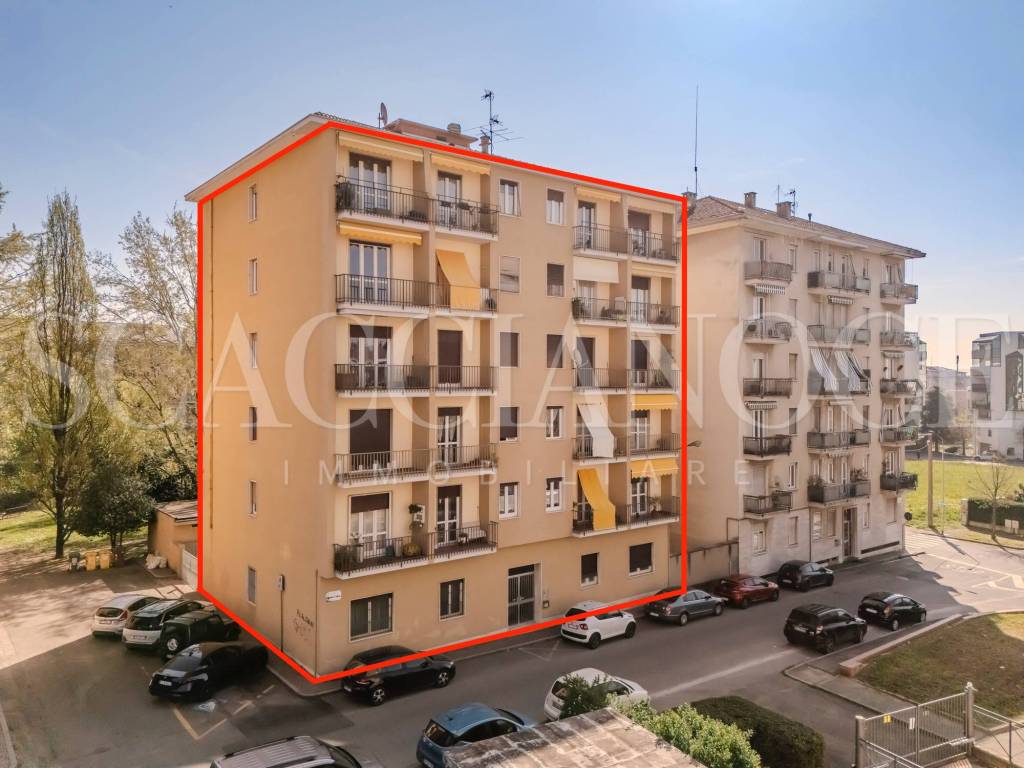 Appartamento a Biella in Via Augusto Vialardi di Verrone, 11 - Foto 3