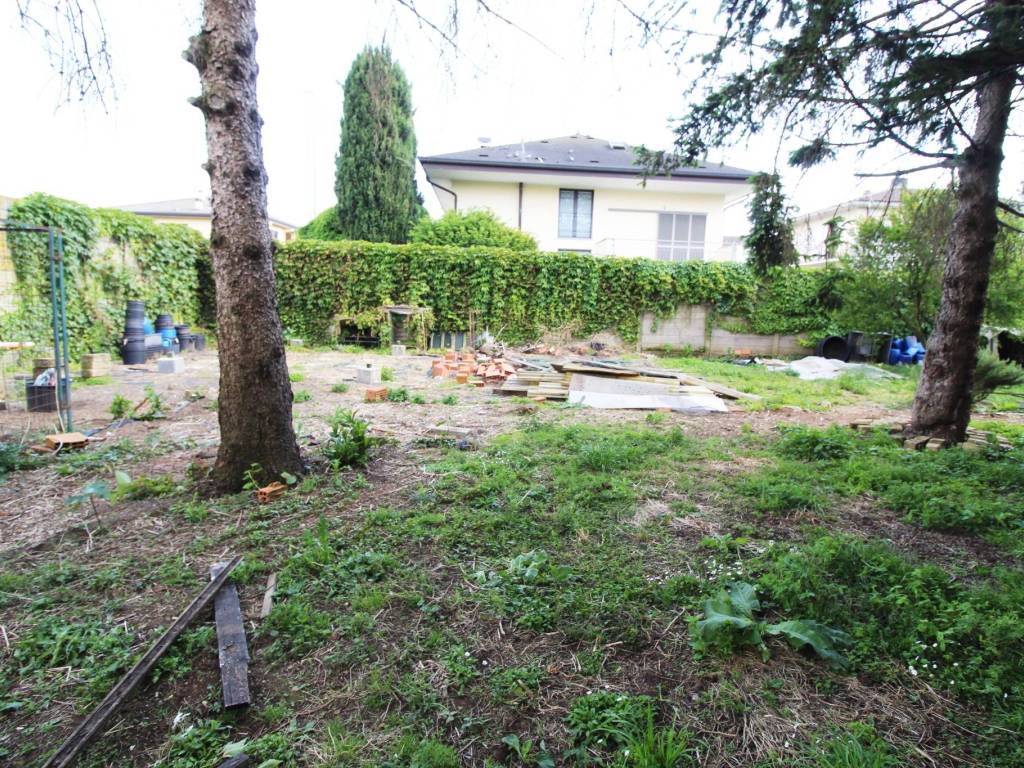 Terreno a Gorla maggiore in Via Roma, 11 - Foto 5