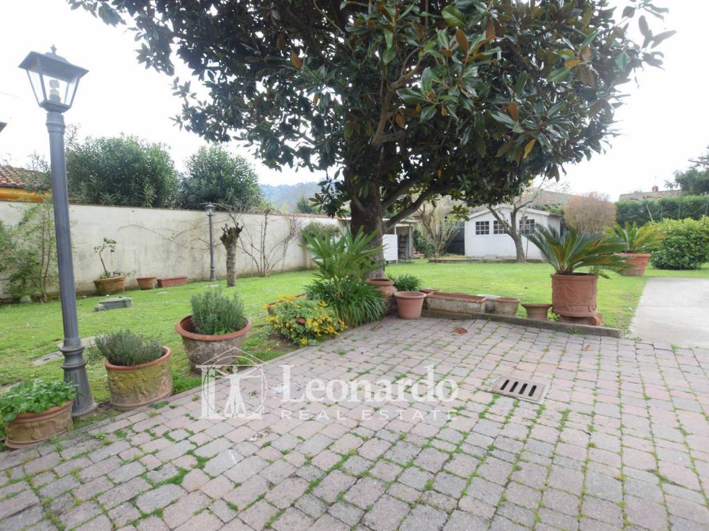 Casa indipendente a Massarosa in Via Ritomboli - Foto 2