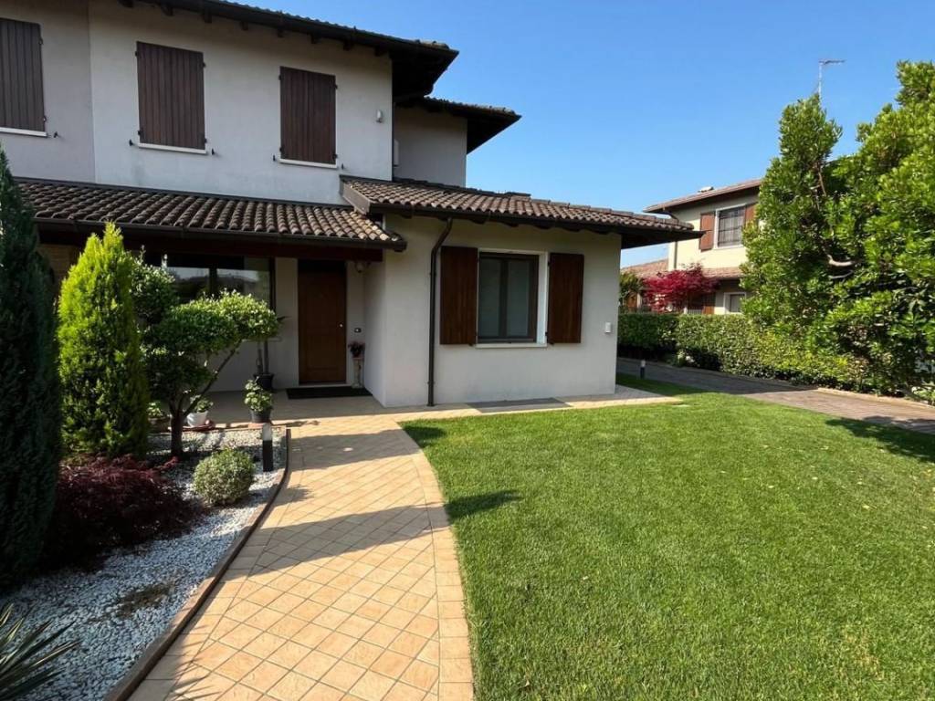 Villa a Leno in Via Aldo Palazzeschi, 5 - Foto 2