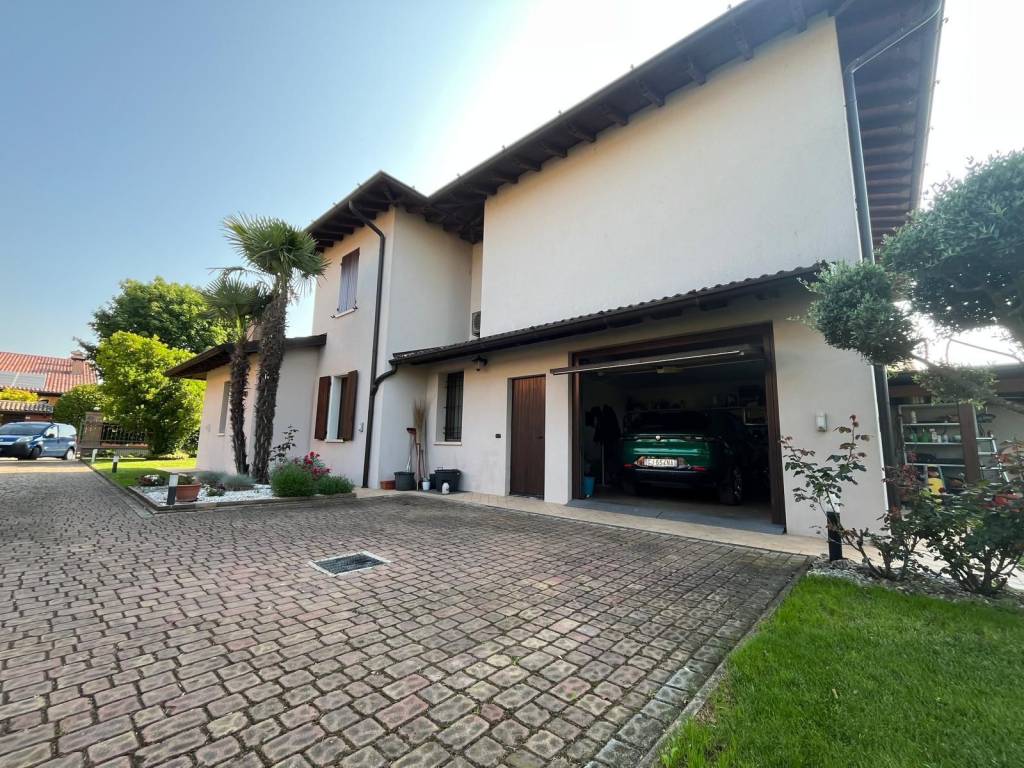 Villa a Leno in Via Aldo Palazzeschi, 5 - Foto 3