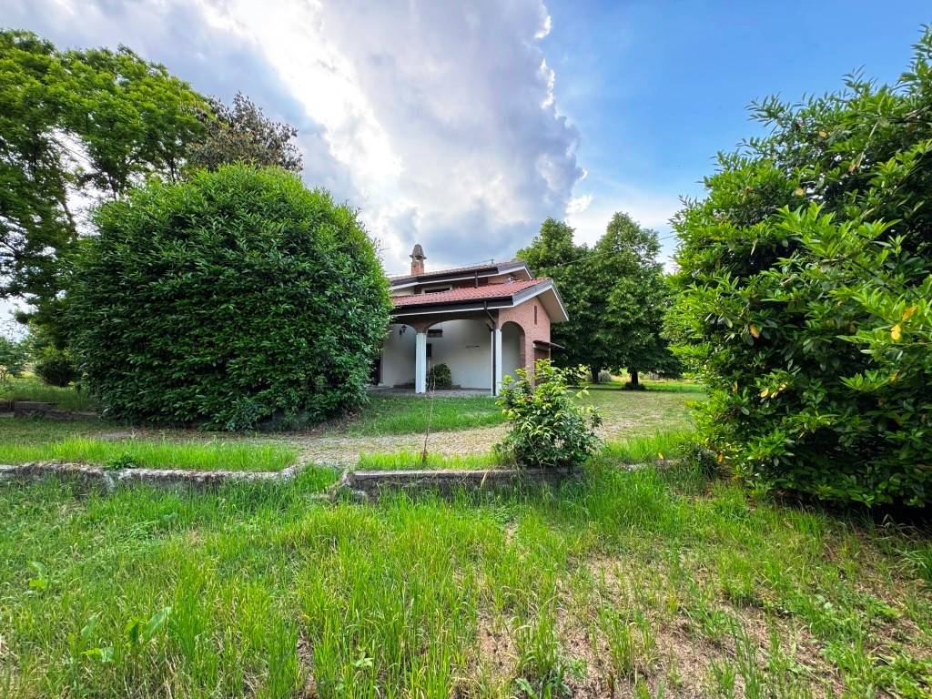 Villa a Castelvetro di modena in Via Sinistra Guerro - Foto 2