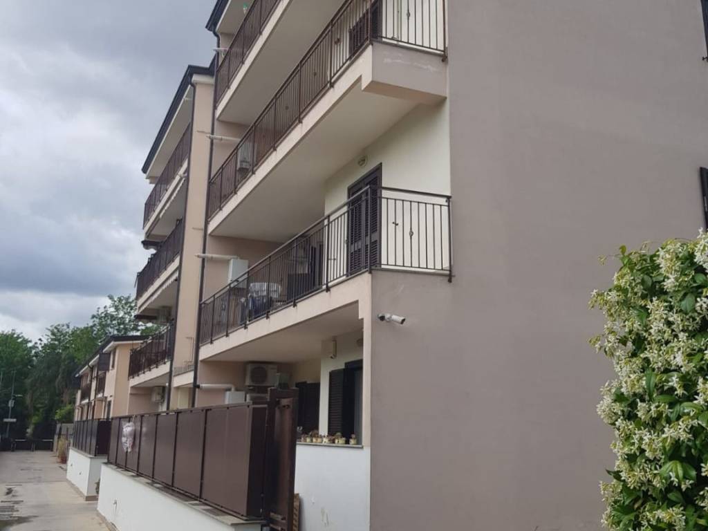 Appartamento a Sant'arpino in Via Alcide De Gasperi, 76 - Foto 3