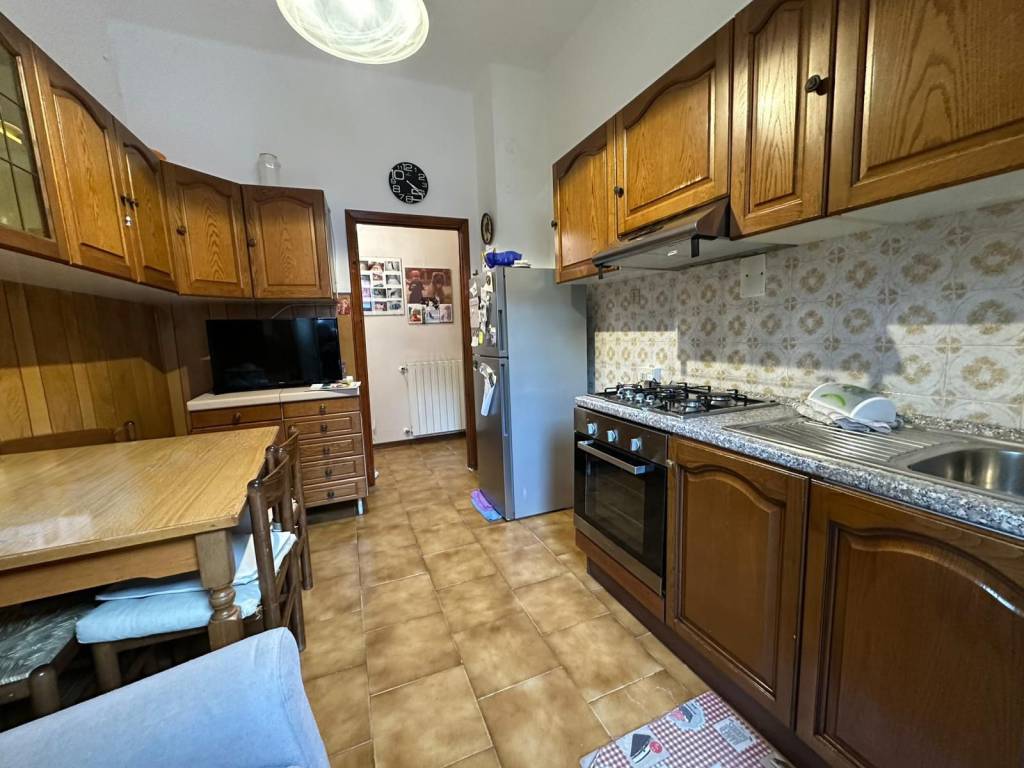 Appartamento a Ameglia in Via Agostino Paci, 22 - Foto 2