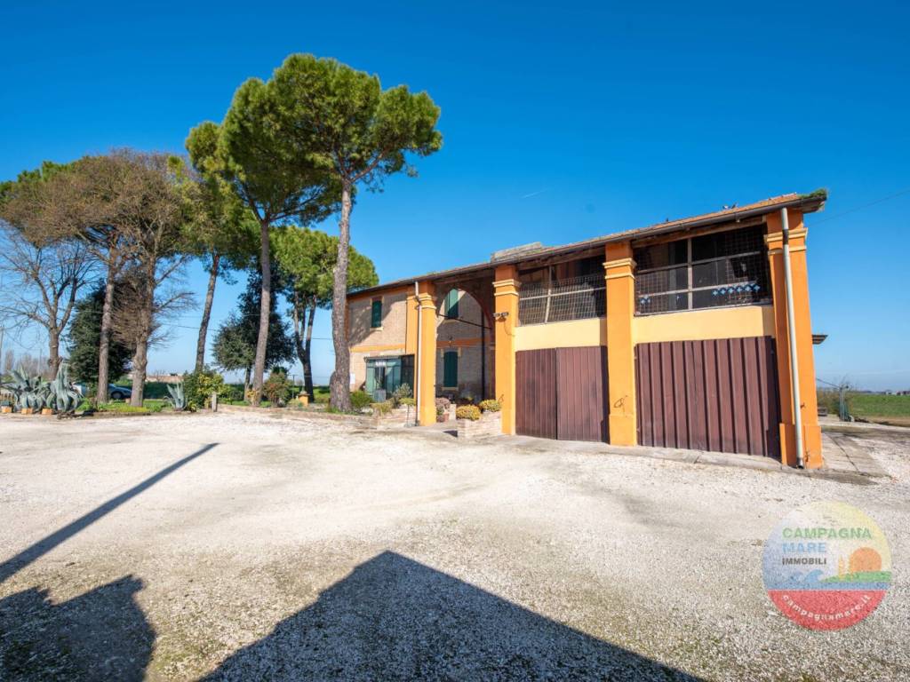 Villa a Jolanda di savoia in Piazza Unità d'Italia - Foto 5