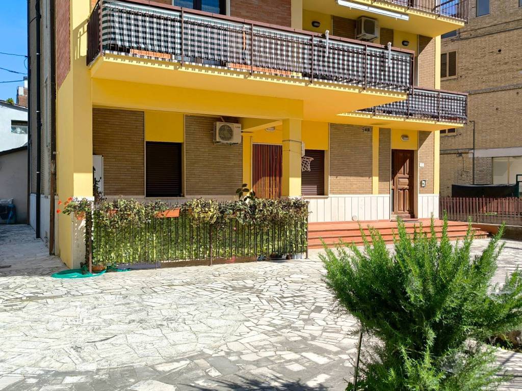 Appartamento a Bastia umbra in Via Carmelo Battaglia, 8 - Foto 3