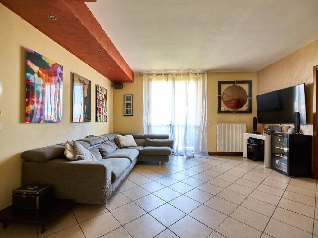 Appartamento a Zelo buon persico in Via miglioli, 25 - Foto 4