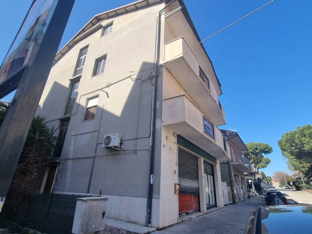 Appartamento a Civitanova marche in Via Gabriele D'Annunzio - Foto 5