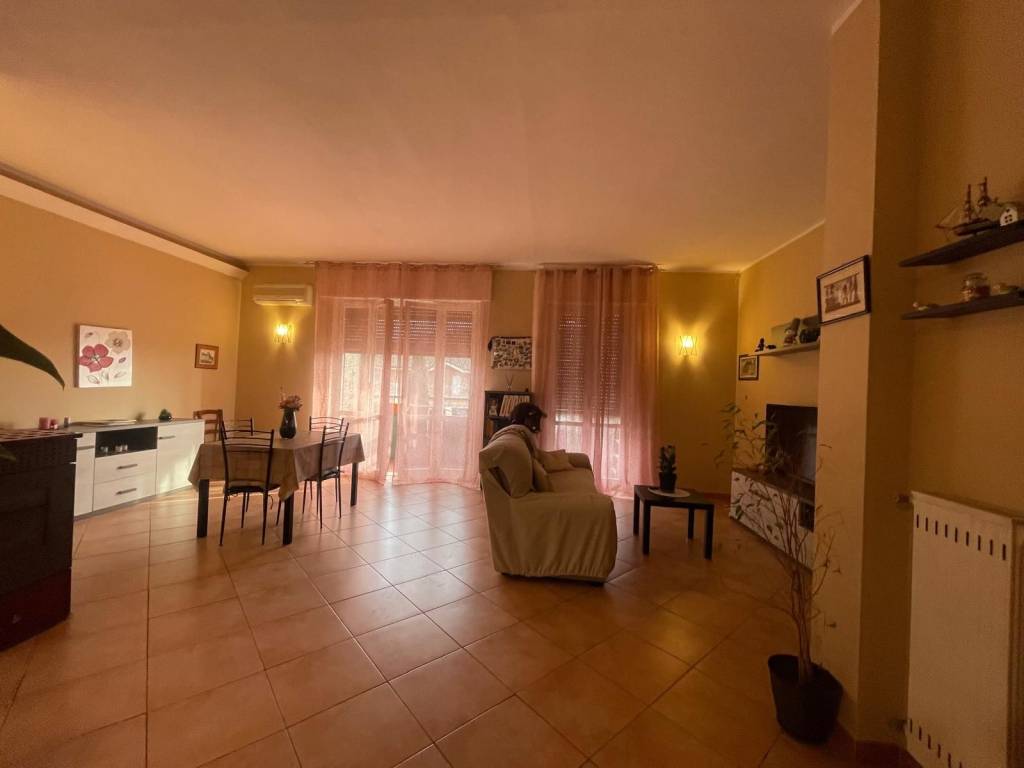 Appartamento a Terni in Via Orsa Maggiore, 4 - Foto 2